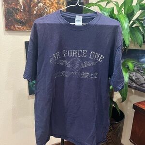 Vintage Air Force One t-shirt in used condition
